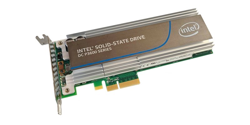 PCI-E накопичувач 1.6 TB SSD Intel P3605 NVMe  (Б/У)